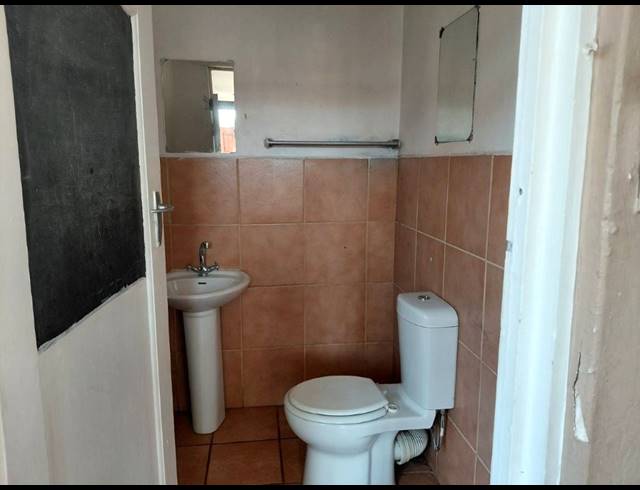 3 BEDROOM HOUSE FOR SALE IN KENSINGTON